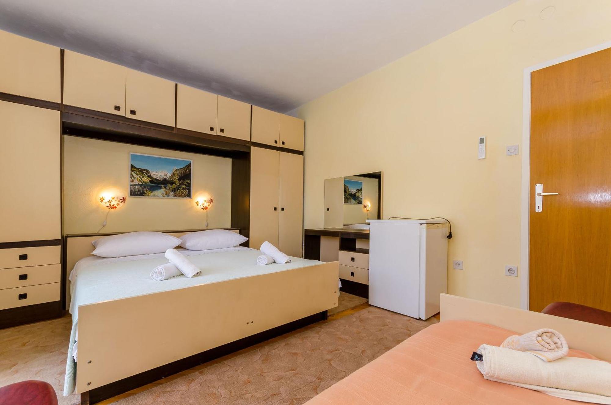 Rooms Ante Vrboska Exterior foto